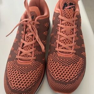 APL Techloom pro M size 11 never worn (no box)